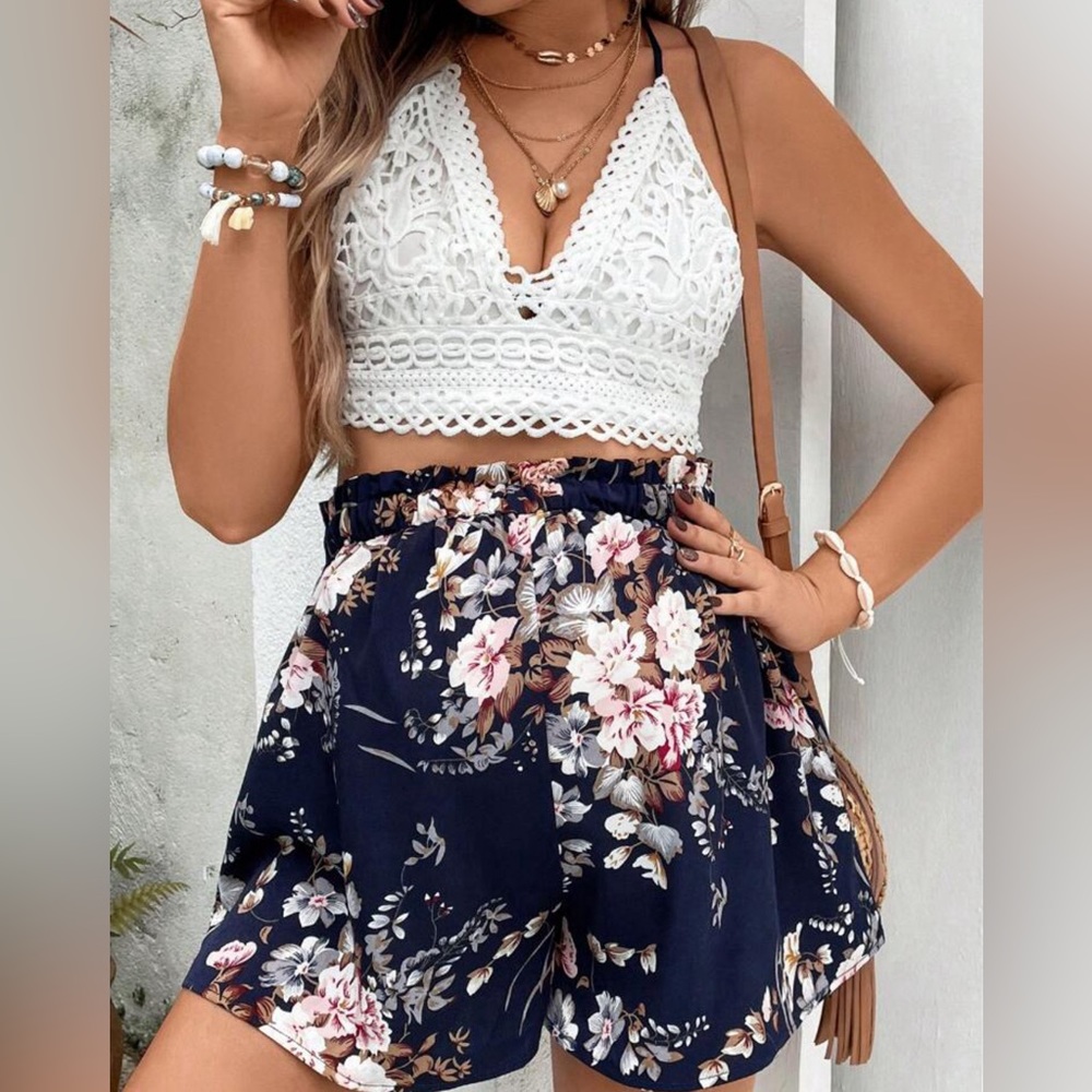 SHEIN Maternity - Shorts & Crop Top Set - Size M